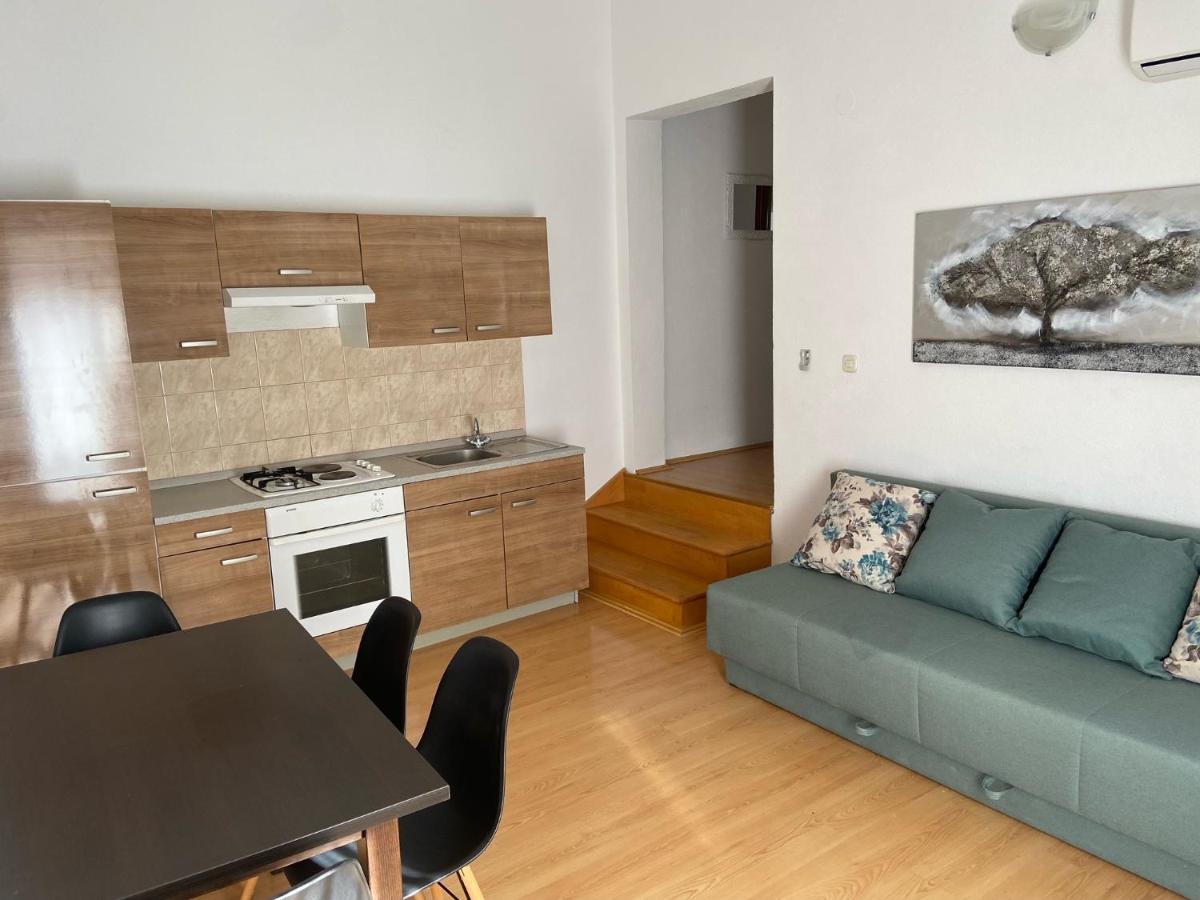Apartman Polegubic Biograd Na Moru Extérieur photo